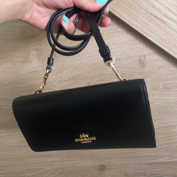 Coach HP🛑 - Picture 7 of 7